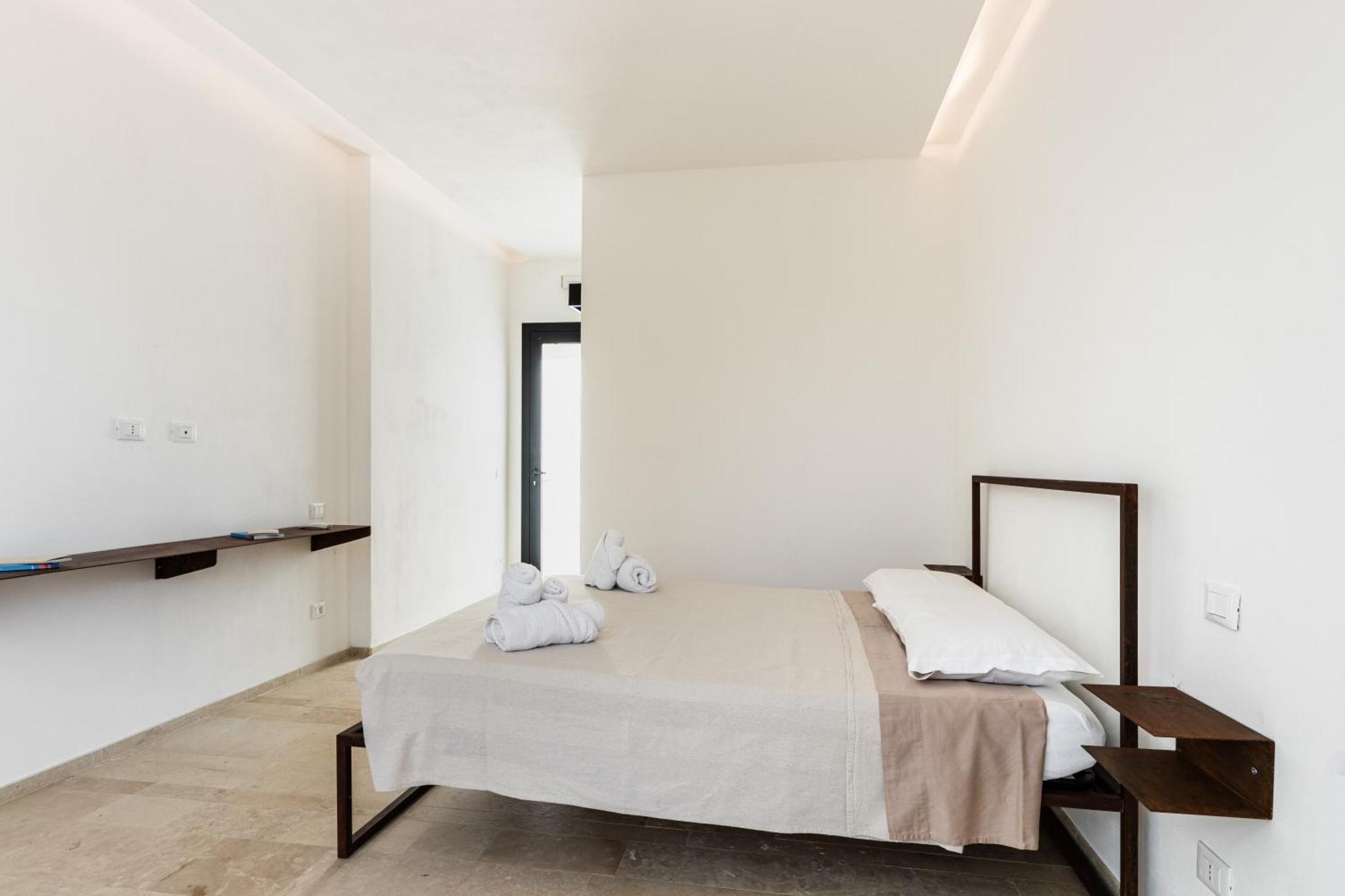 Redimeti Villa Avola