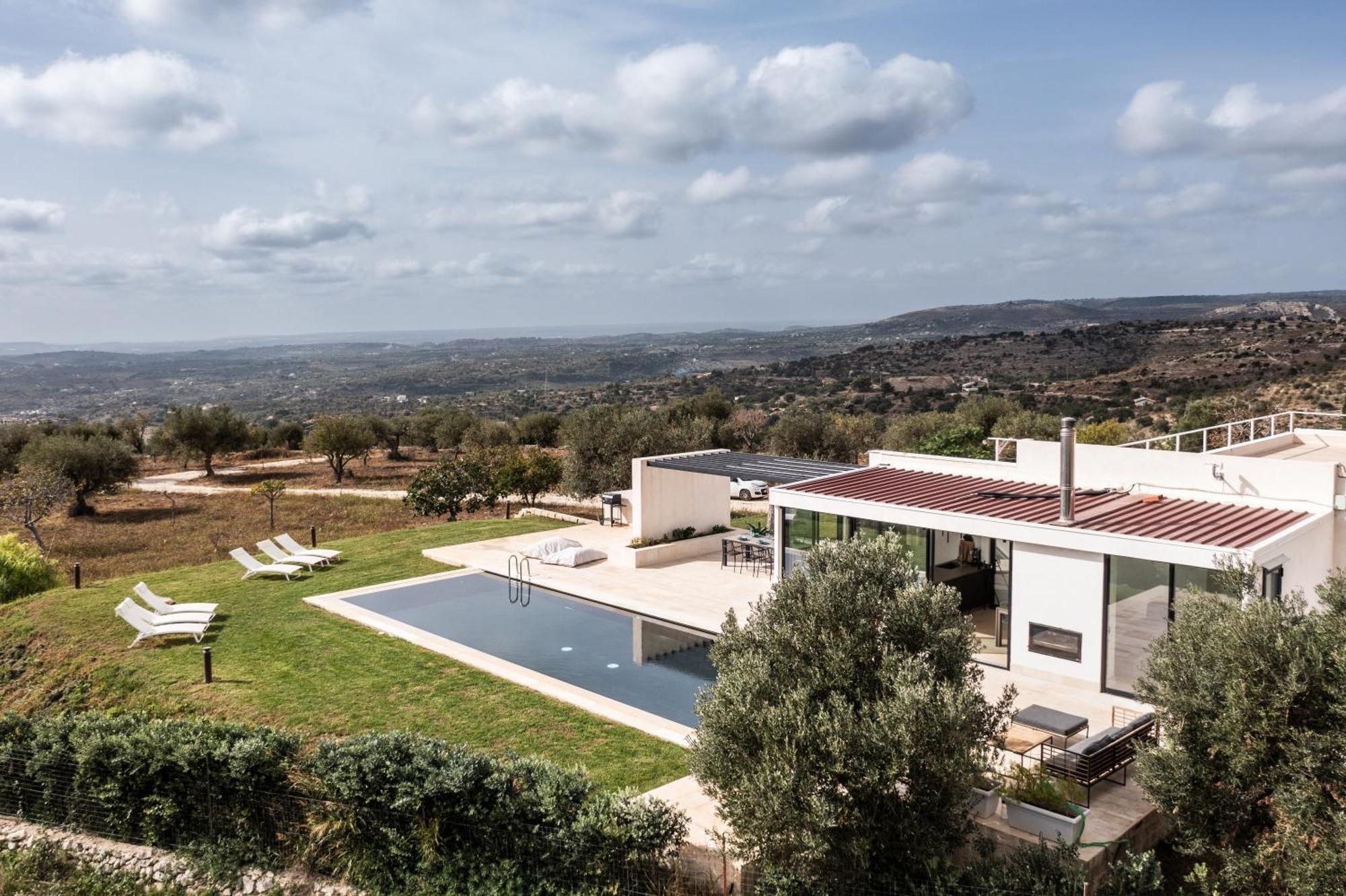 Villa Redimeti *