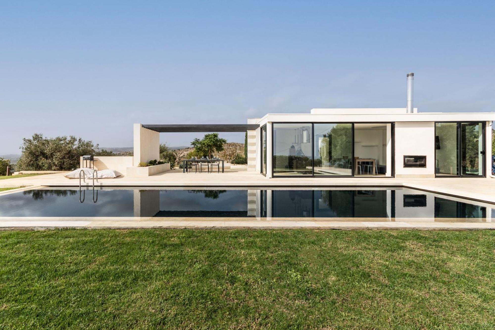 Villa Redimeti *