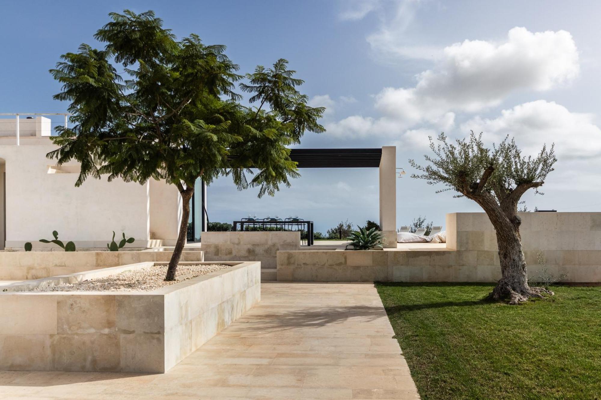 Redimeti Villa